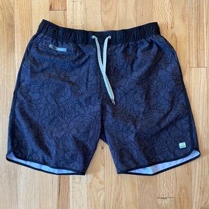 Vuori Banks Shorts